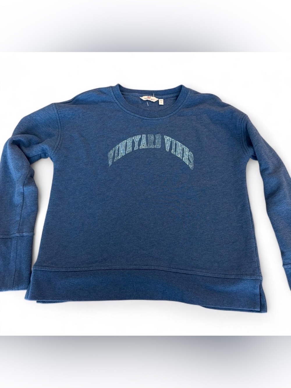 Vineyard Vines woman’s Dark Blue Arch Logo Sweatshirt